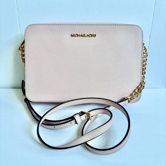 Michael Kors Jet Set Large Saffiano Leather Crossbody Bag in Powder Blush - Picture 1 of 8